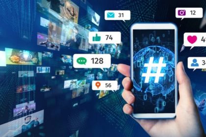 E-commerce di Successo: Community, Social e Messaggistica E-commerce di Successo: Community, Social e Messaggistica