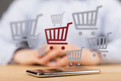 Dal negozio fisico all’E-commerce: amplia la tua clientela! Dal negozio fisico all’E-commerce: amplia la tua clientela!